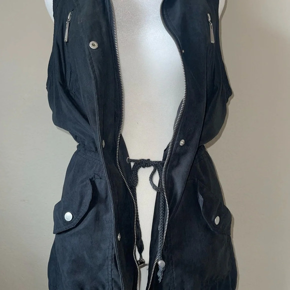 NWOT JOUJOU Solid sleeveless jacket, vest - Picture 14 of 14